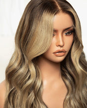 Load image into Gallery viewer, BRONDE MONEY PIECE HUMAN HAIR WIG - SUMMER 18 INCH