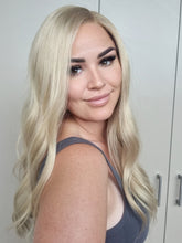 Load image into Gallery viewer, BLONDE HUMAN HAIR WIG - LACEY 18 INCH