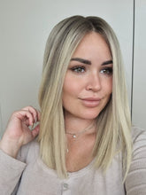 Load image into Gallery viewer, OMBRE BLONDE HUMAN HAIR WIG 14 &quot; MAHALIA