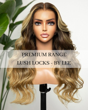 Load image into Gallery viewer, MEDIUM BROWN AND CARAMEL BALAYAGE HUMAN HAIR WIG 20 &quot; - CLAIRE